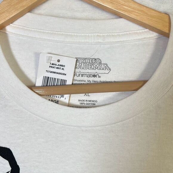 My Hero Academia T-shirt NWT- Men XL - Picture 4 of 6